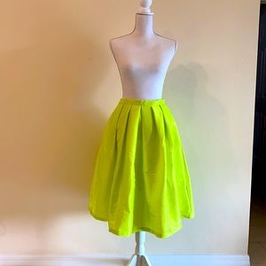 Soareak Hight waisted A-line skirt, neon lime, UK6